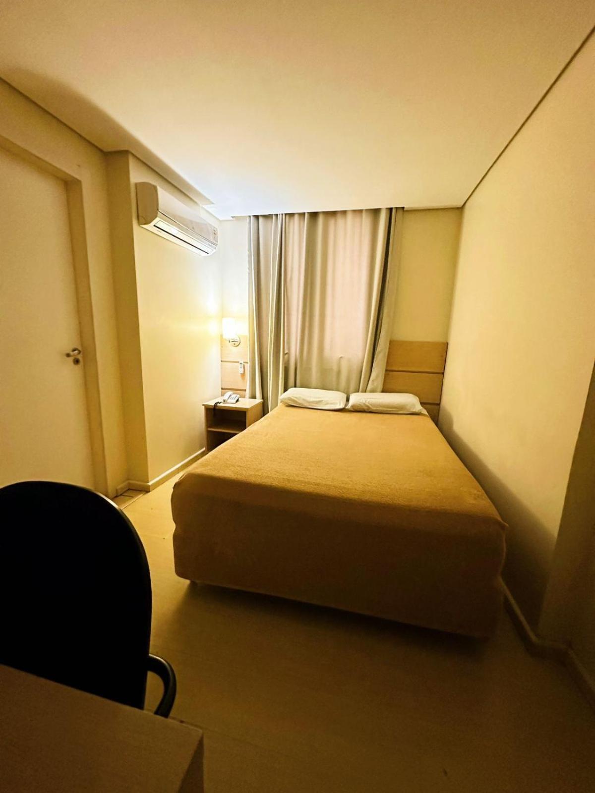 Umbu Hotel Porto Alegre - Centro Historico - Prox Aeroporto 15Min Δωμάτιο φωτογραφία