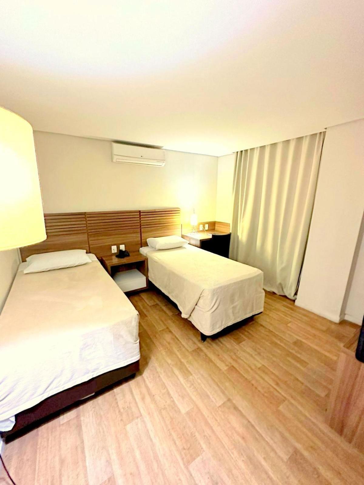 Umbu Hotel Porto Alegre - Centro Historico - Prox Aeroporto 15Min Δωμάτιο φωτογραφία