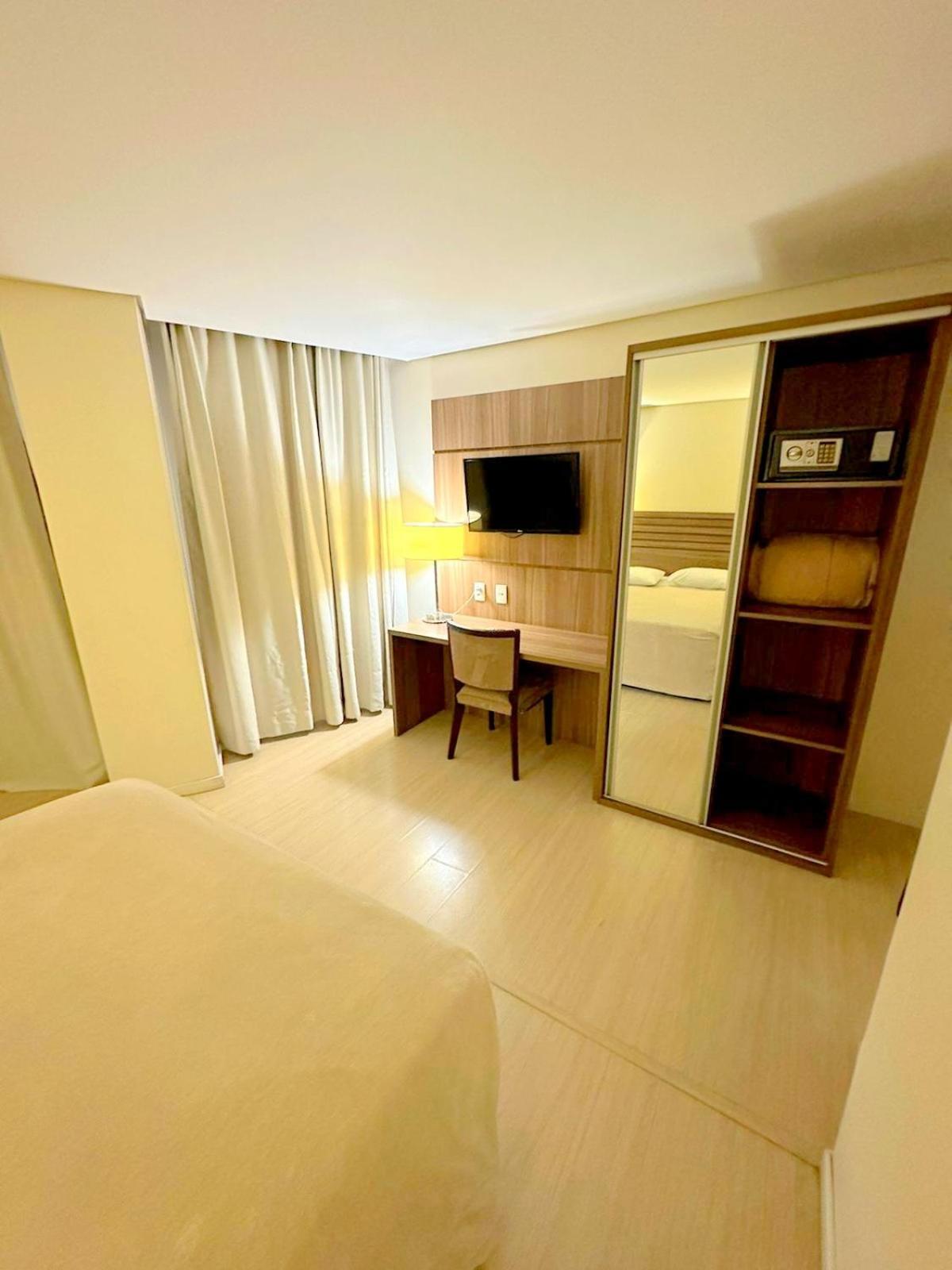 Umbu Hotel Porto Alegre - Centro Historico - Prox Aeroporto 15Min Εξωτερικό φωτογραφία