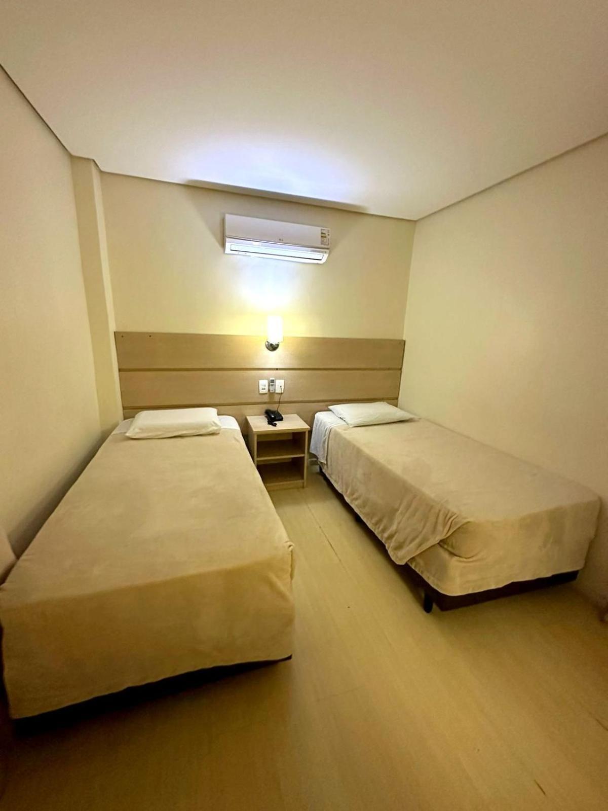 Umbu Hotel Porto Alegre - Centro Historico - Prox Aeroporto 15Min Δωμάτιο φωτογραφία